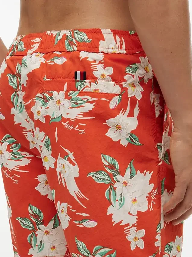 Bañador de 18 cm con estampado floral Bañador de 18 cm con estampado floral