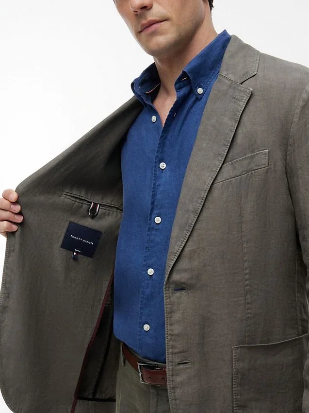 Blazer informal de lino teñido en prenda Blazer informal de lino teñido en prenda
