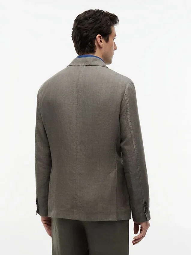 Blazer informal de lino teñido en prenda Blazer informal de lino teñido en prenda