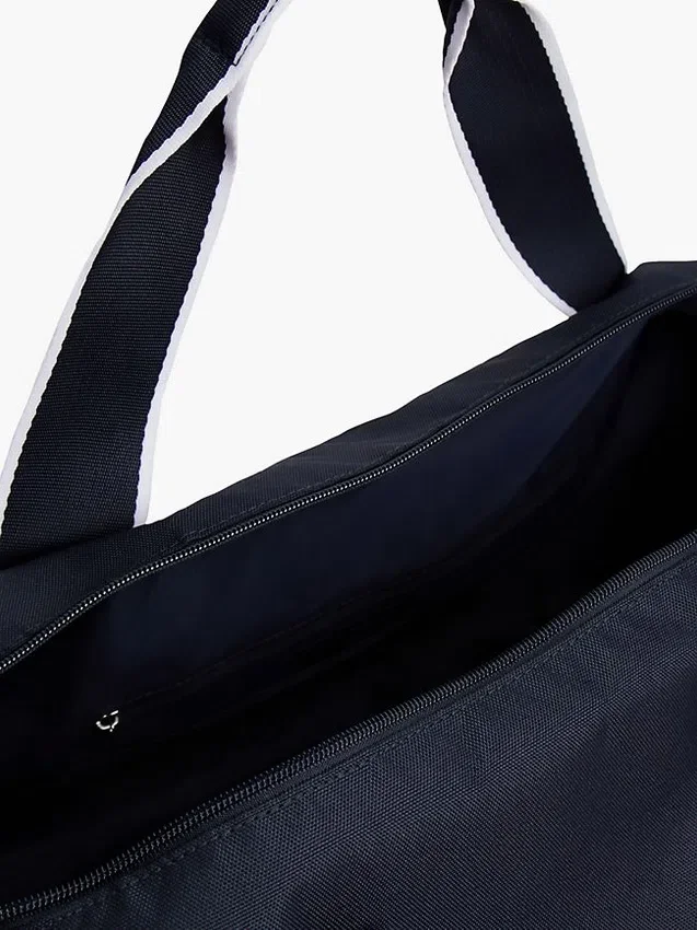 Bolsa de viaje con el logotipo de Tommy Bolsa de viaje con el logotipo de Tommy