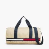 Bolsa de viaje con logotipo de rayas y bandera