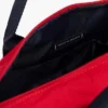 Bolsa de viaje con logotipo y rayas de bandera para niños