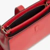 Bolso bandolera con cadena y monograma pulido Bolso bandolera con cadena y monograma pulido