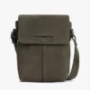 Bolso bandolera con solapa de ante Bolso bandolera con solapa de ante