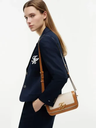 Bolso bandolera de lona con monograma Script