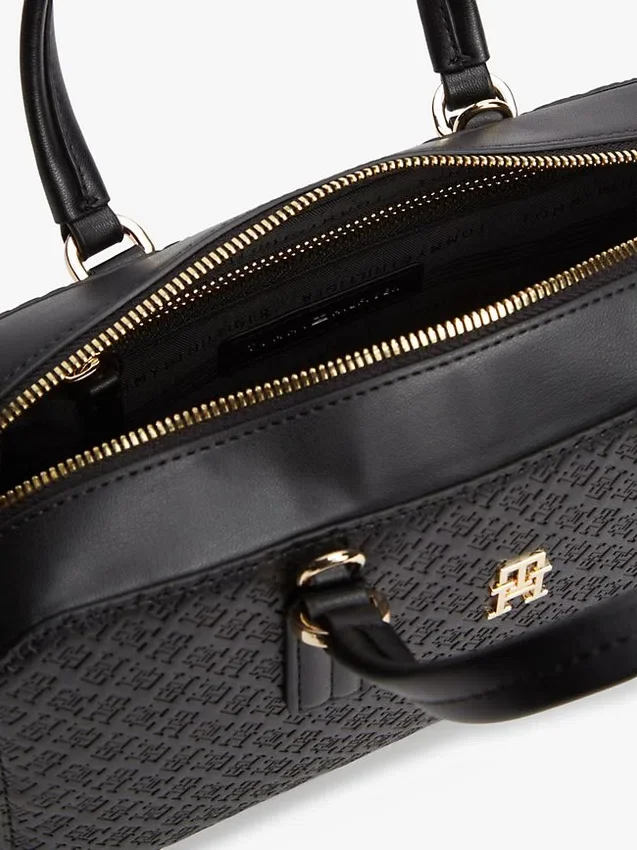 Bolso bandolera East-West con monograma integral Bolso bandolera East-West con monograma integral