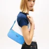 Bolso de hombro de ante Tommy Jeans Bolso de hombro de ante Tommy Jeans