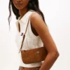 Bolso de hombro de ante Tommy Jeans Bolso de hombro de ante Tommy Jeans