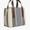 Bolso mini tipo cartera de jacquard a rayas Bolso mini tipo cartera de jacquard a rayas