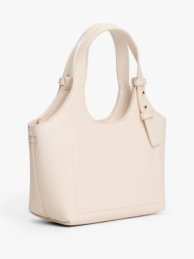 Bolso mini tote con logo metalizado y textura granulada Bolso mini tote con logo metalizado y textura granulada