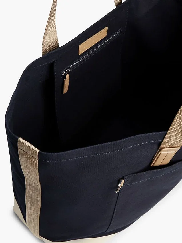 Bolso tote de lona con bloques de color Bolso tote de lona con bloques de color