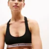 Bralette sin forro con el logotipo de Tommy Bralette sin forro con el logotipo de Tommy