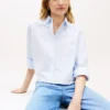 Camisa corta de popelín con adornos Camisa corta de popelín con adornos