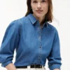 Camisa de cambray con mangas abullonadas