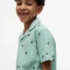 Camisa de campamento a rayas con logotipo monograma para niño Camisa de campamento a rayas con logotipo monograma para niño