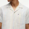 Camisa de campamento a rayas de corte regular