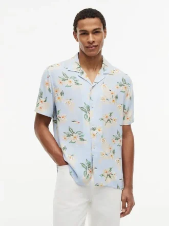 Camisa de campamento de corte regular con estampado floral en mezcla de lino