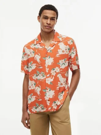 Camisa de campamento de corte regular con estampado floral en mezcla de lino