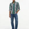 Camisa de corte regular con rayas retro para todo el día