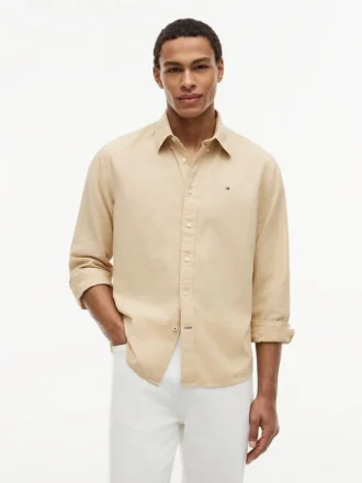 Camisa de corte regular en mezcla de lino