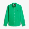 Camisa de corte regular en mezcla de lino