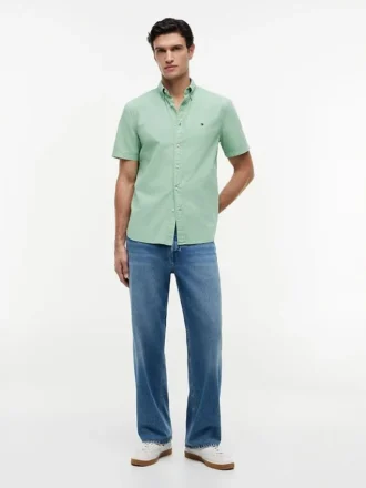 Camisa de corte regular teñida en prenda
