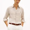 Camisa de lino a cuadros de corte regular Camisa de lino a cuadros de corte regular