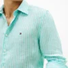 Camisa de lino a rayas de corte regular Camisa de lino a rayas de corte regular
