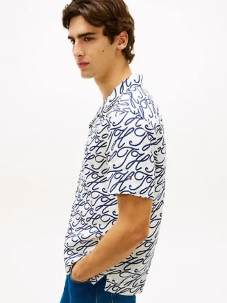 Camisa de lino con estampado de monograma en letra cursiva