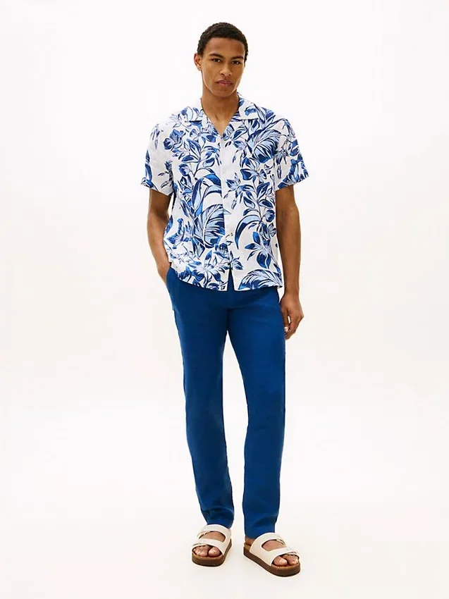 Camisa de lino con estampado tropical Camisa de lino con estampado tropical