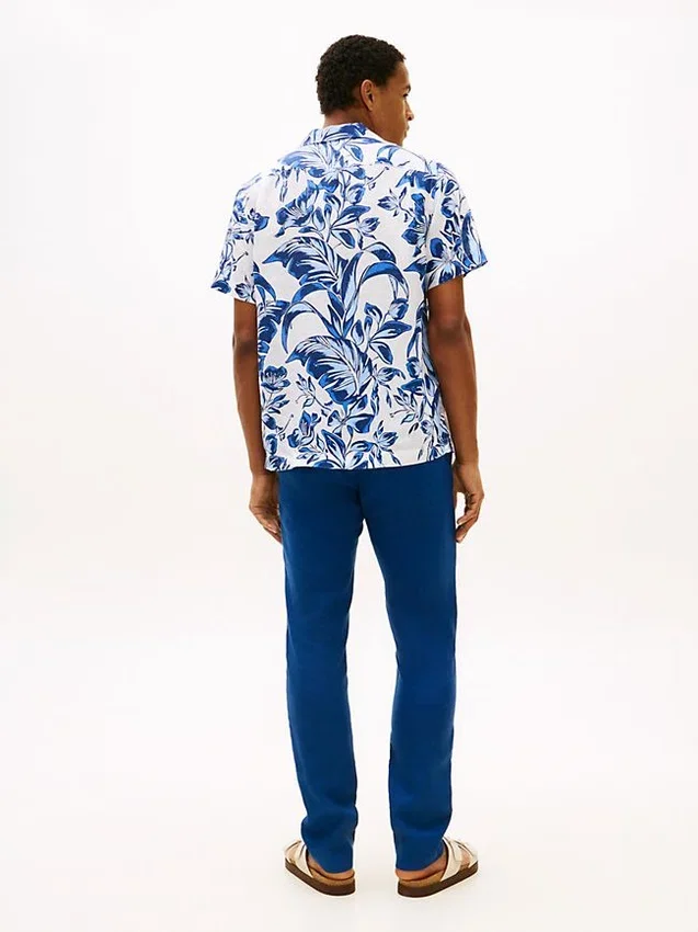 Camisa de lino con estampado tropical Camisa de lino con estampado tropical
