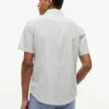 Camisa de mezcla de lino a rayas de corte regular
