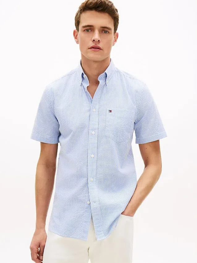 Camisa de seersucker a rayas de corte regular Camisa de seersucker a rayas de corte regular