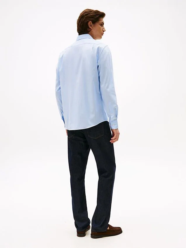 Camisa de vestir de corte regular THFlex Camisa de vestir de corte regular THFlex