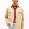Camisa oversize de sarga con efecto slub y corte regular Camisa oversize de sarga con efecto slub y corte regular