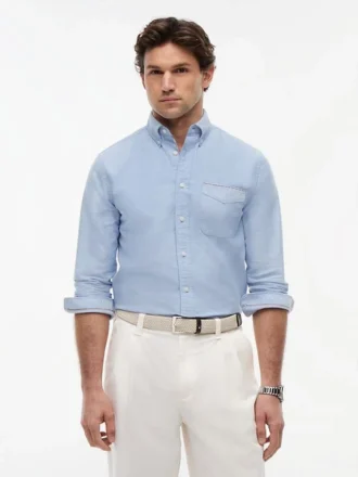 Camisa Oxford de corte regular con rayas y bolsillos