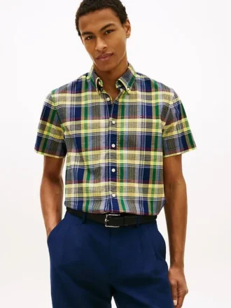 Camisa Oxford de cuadros llamativos de corte regular
