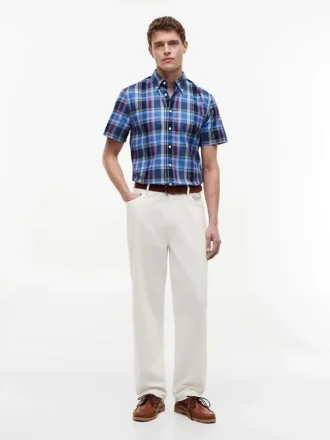 Camisa Oxford de cuadros llamativos de corte regular