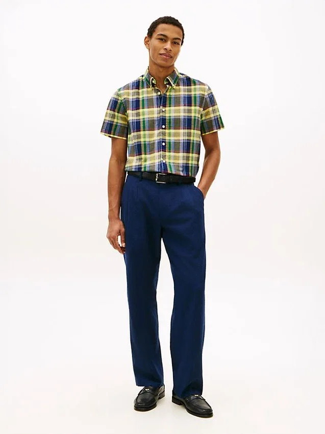 Camisa Oxford de cuadros llamativos de corte regular Camisa Oxford de cuadros llamativos de corte regular