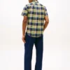 Camisa Oxford de cuadros llamativos de corte regular Camisa Oxford de cuadros llamativos de corte regular