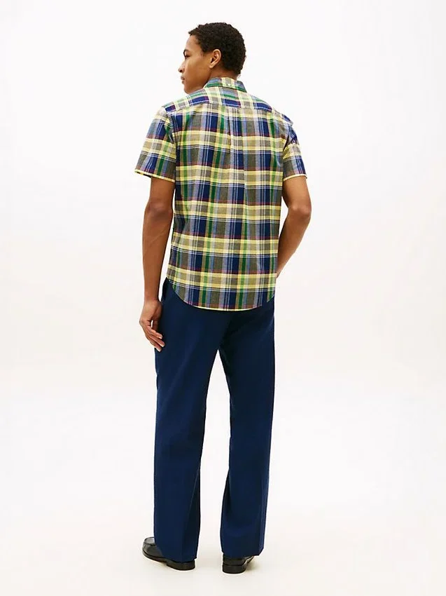 Camisa Oxford de cuadros llamativos de corte regular Camisa Oxford de cuadros llamativos de corte regular