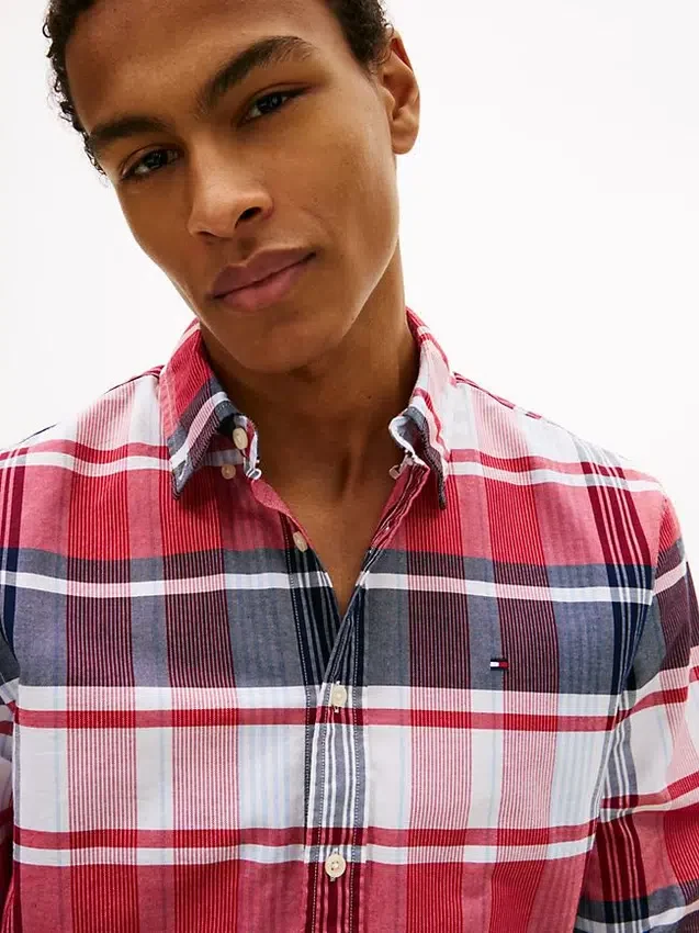 Camisa Oxford elástica a cuadros de corte regular Camisa Oxford elástica a cuadros de corte regular