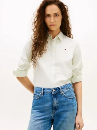Camisa Oxford elástica a rayas de corte regular