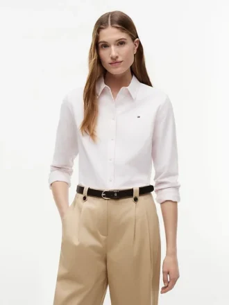 Camisa Oxford elástica a rayas de corte regular