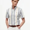 Camisa Oxford elástica a rayas de corte regular