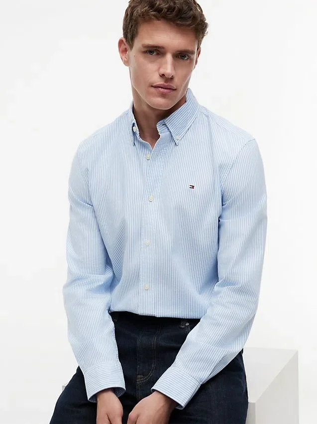Camisa Oxford elástica a rayas de corte regular Camisa Oxford elástica a rayas de corte regular