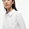 Camisa Oxford elástica de corte regular