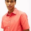 Camisa Oxford teñida en prenda de corte regular