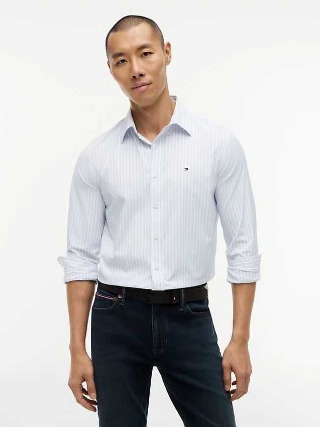 Camisa TH Performance a rayas de corte regular Camisa TH Performance a rayas de corte regular