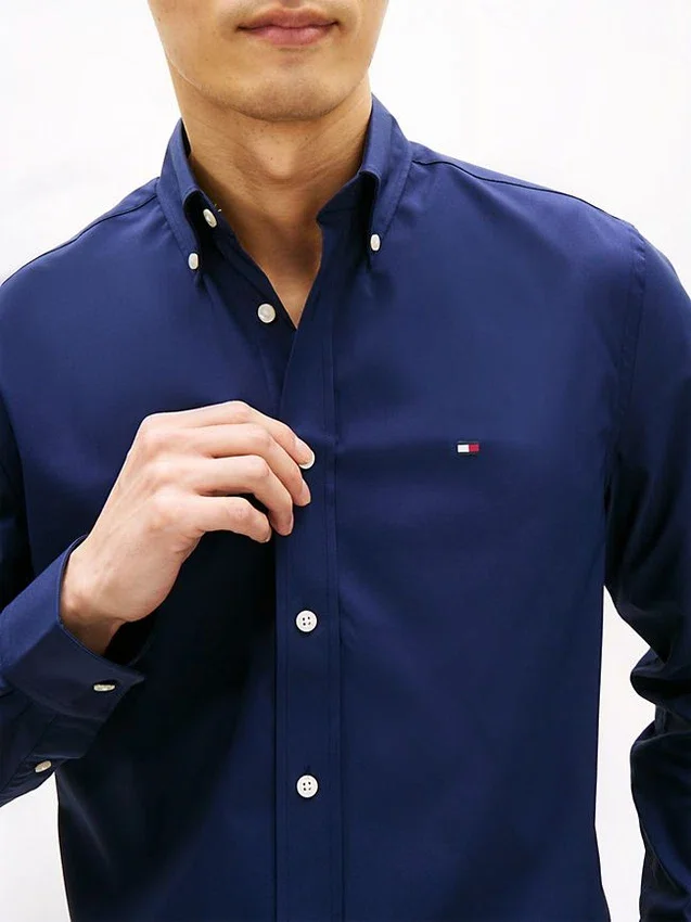 Camisa TH Performance de corte regular Camisa TH Performance de corte regular